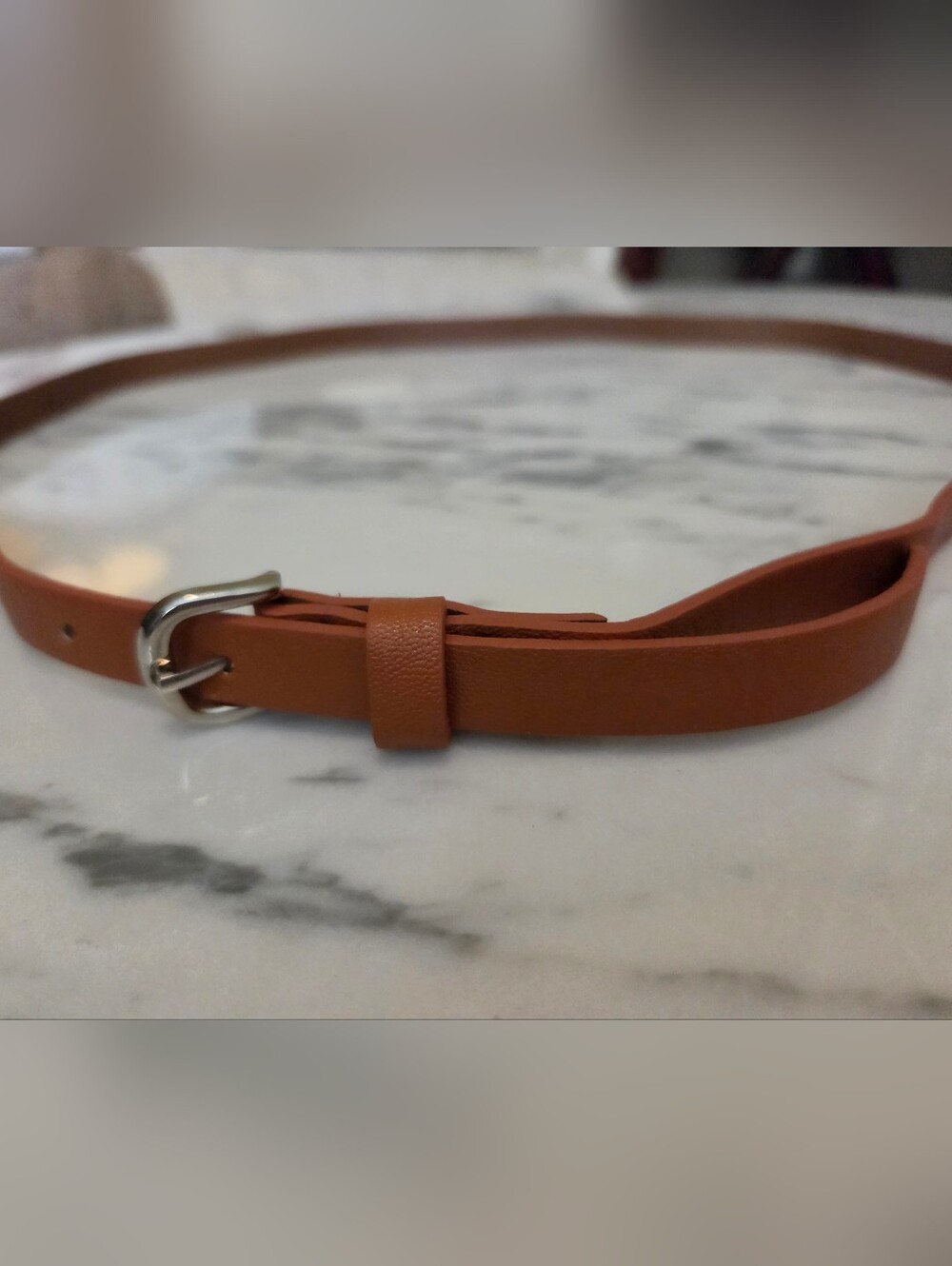 Women's Thin Faux Leather Belt in Tan - For A Size Large - Picture 2 of 6